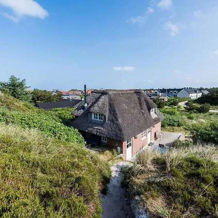 Holiday Henne Li Semesterbostad Henne Strand
