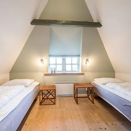 Holiday Henne Li Semesterbostad